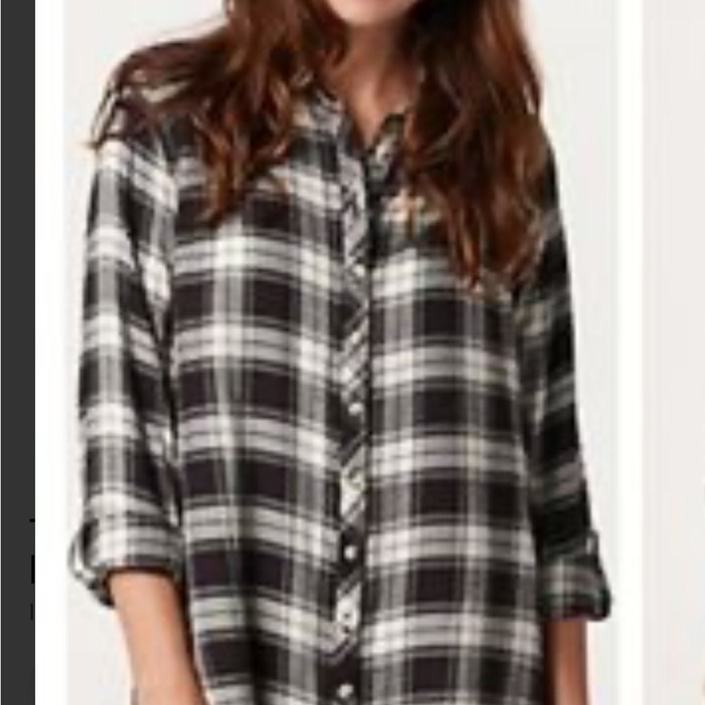 Tolani Plaid and Contrast Print Button Down Shirt Large - Picture 4 of 16